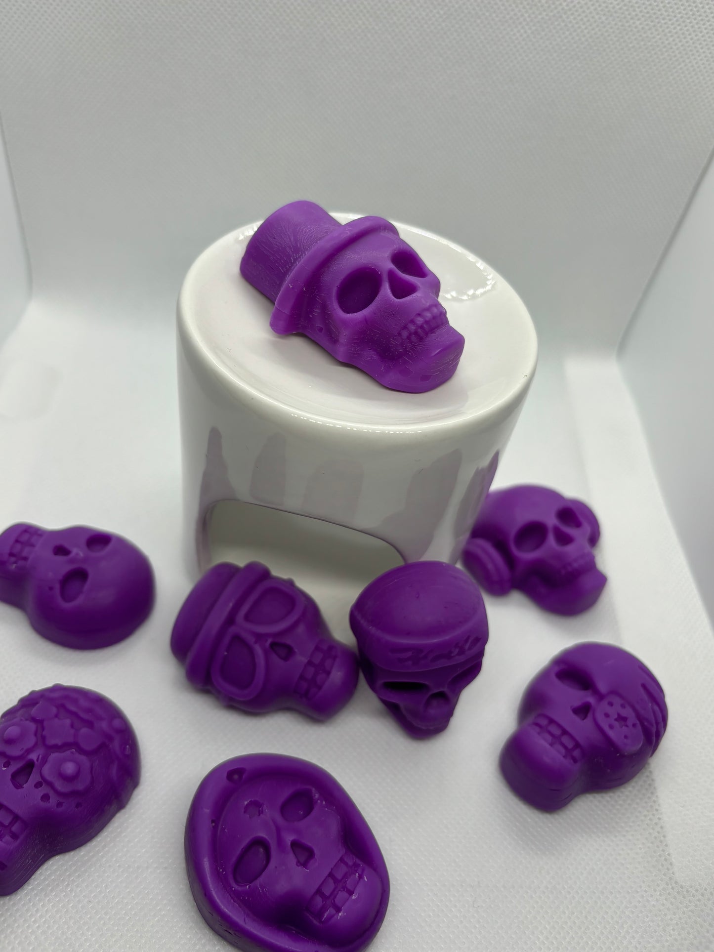 Spooky Skull Melts